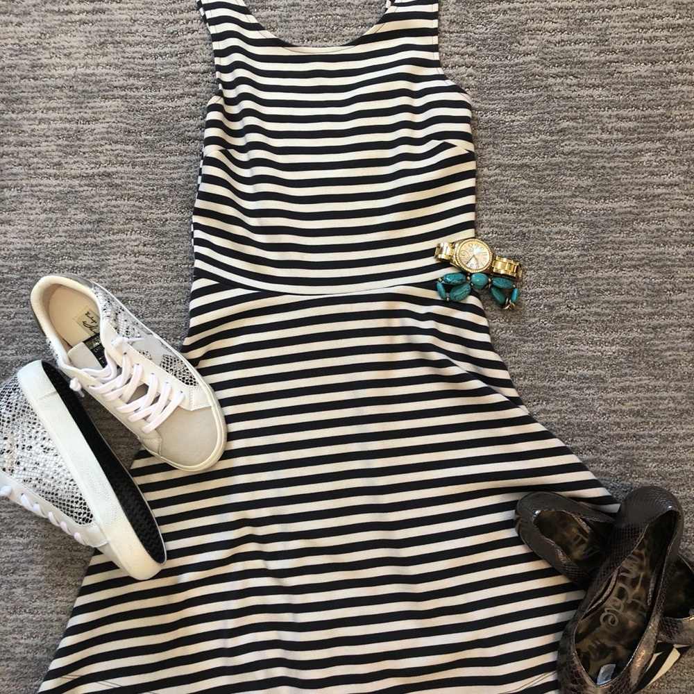 American Eagle Dress